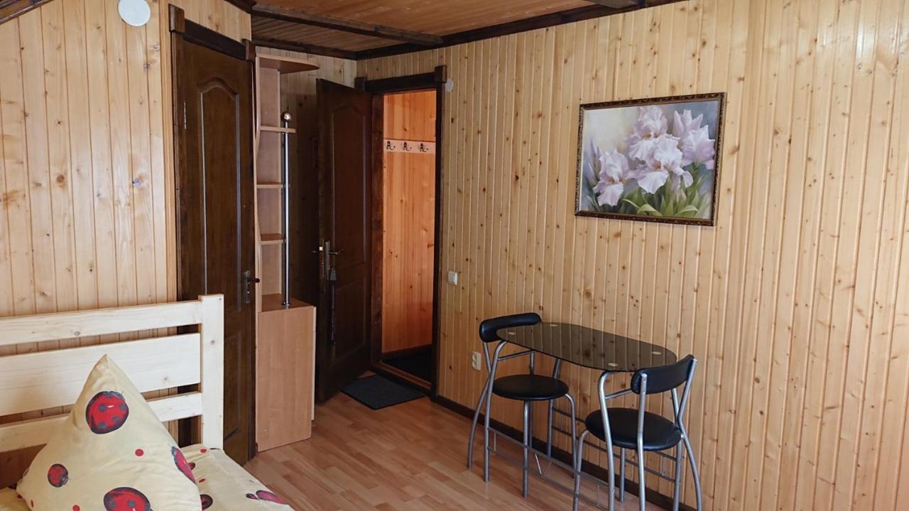 Hotel Любе Jablunycja Exteriér fotografie