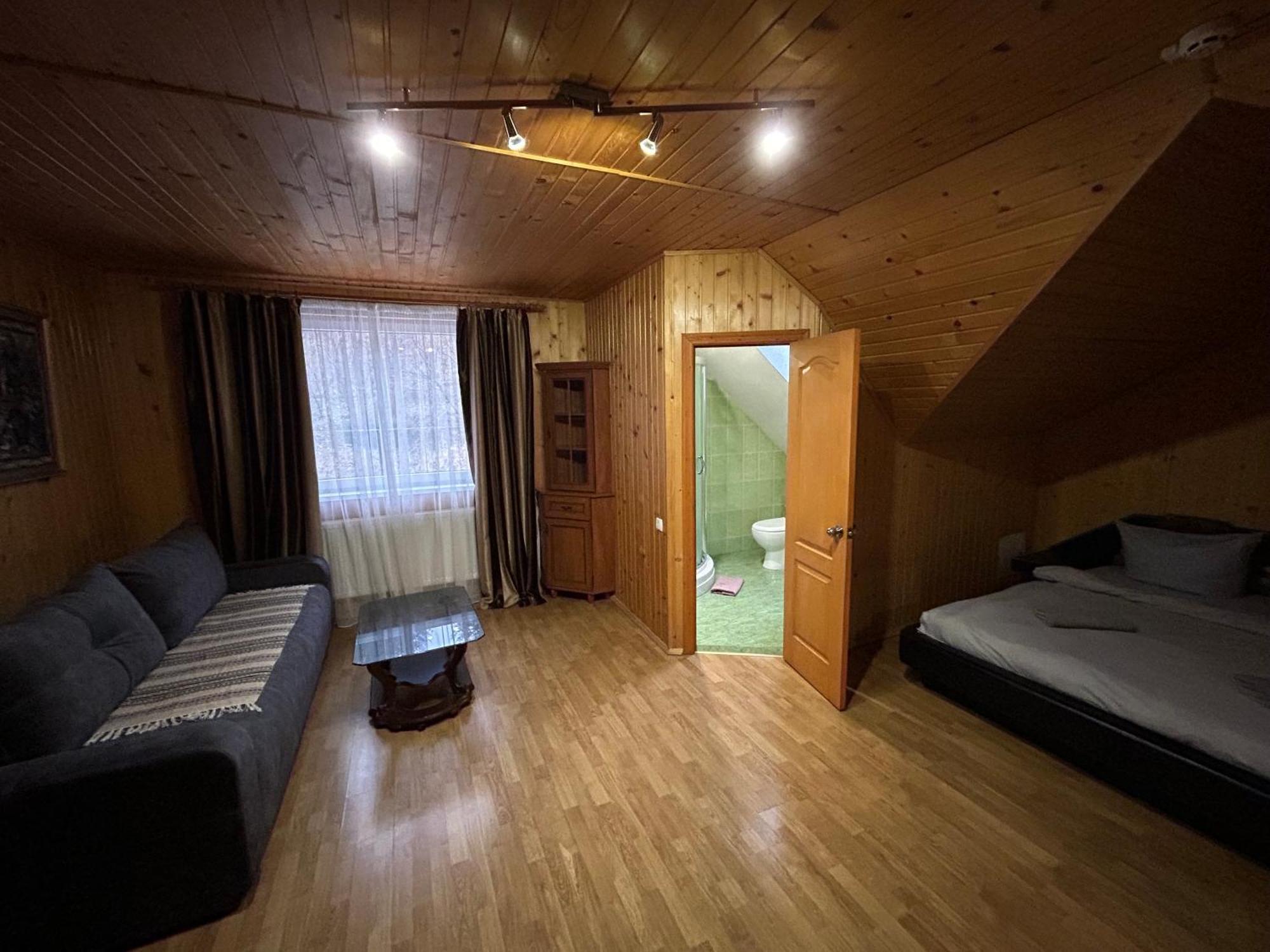 Hotel Любе Jablunycja Exteriér fotografie