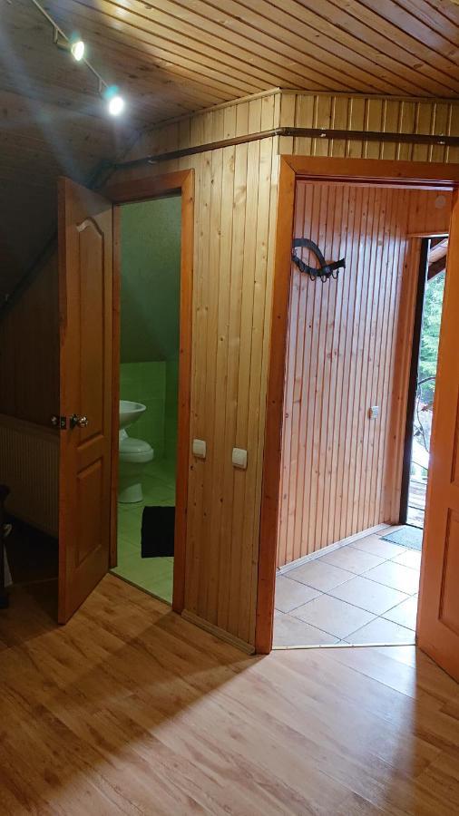 Hotel Любе Jablunycja Exteriér fotografie